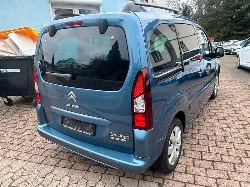Gebraucht Citroën Berlingo Shine 110 PS (80 kW) 2017 Blau Van / Kleinbus
