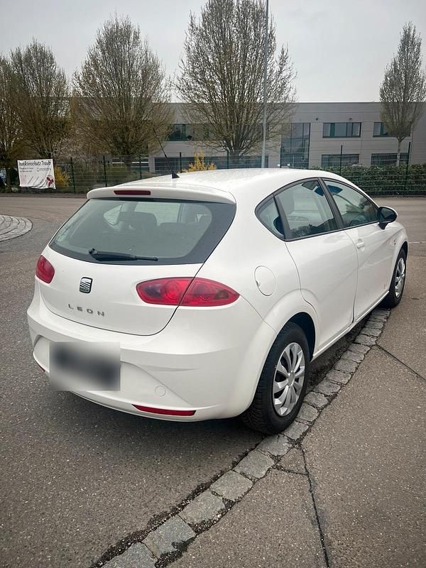 Gebraucht Seat Leon 105 PS (77 kW) 2012 Limousine