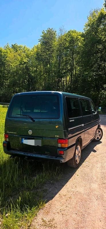 Second-hand VW T4 151 CP (111 kW) 2002 Verde Van