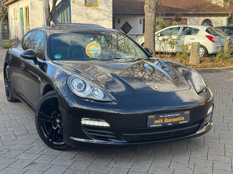 Schwarz Gebraucht 2011 Porsche Panamera Limousine | 22.990 € (Fairer Preis) - Bild 1/4