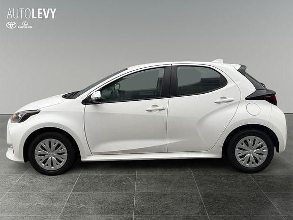 Gebraucht Toyota Yaris Hybrid Business Edition 116 PS (85 kW) 2022 Weiß Kleinwagen