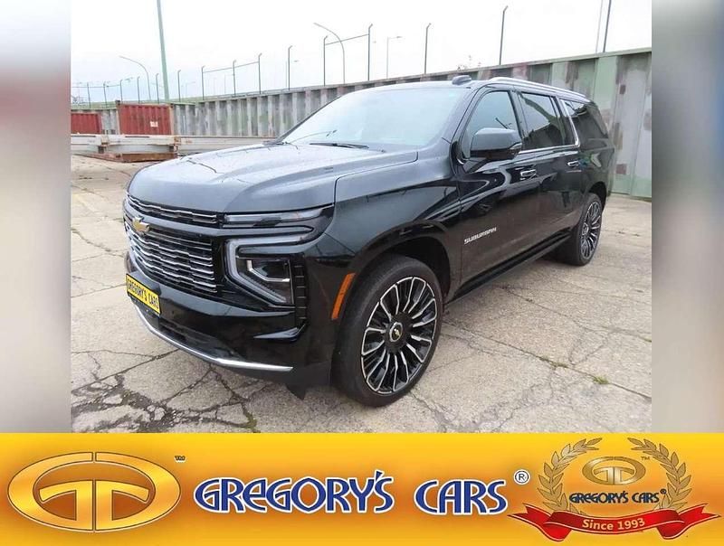 Schwarz Neu 2025 Chevrolet Suburban SUV | 148.750 € - Bild 1/1
