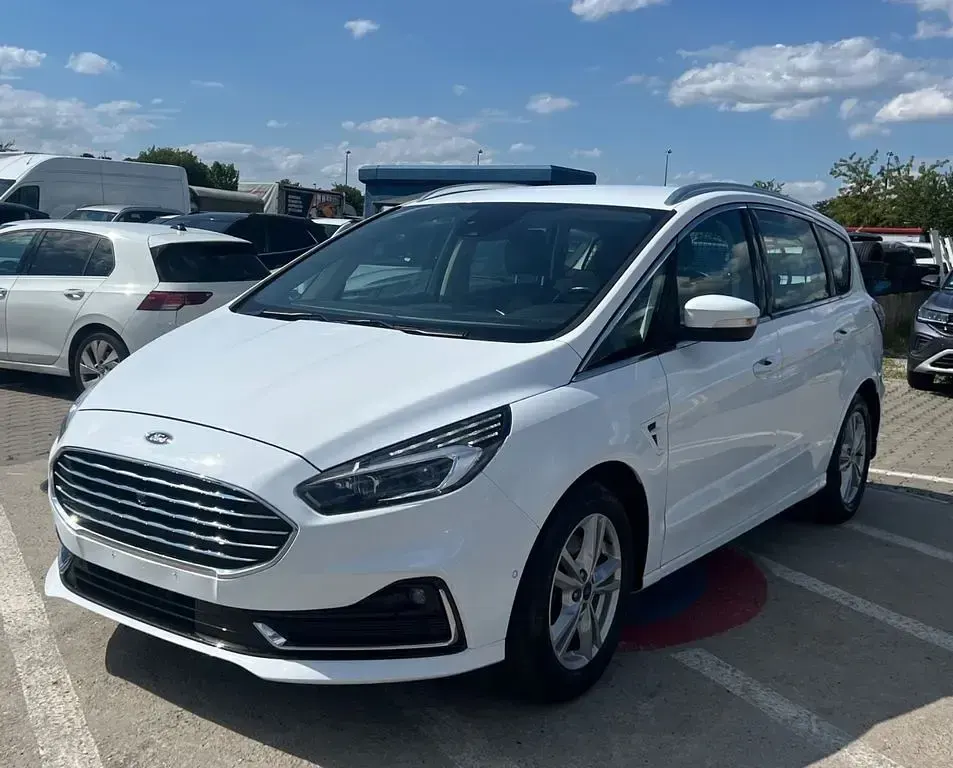 Gebraucht Ford S-MAX Titanium 150 PS (110 kW) 2022 Weiß Van / Kleinbus