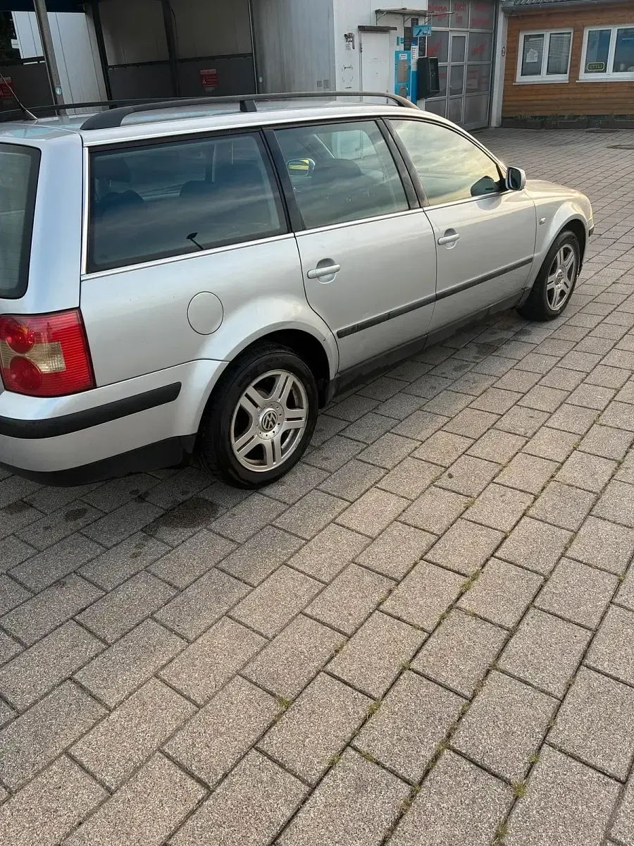 Gebraucht VW Passat 2001 Grün Limousine