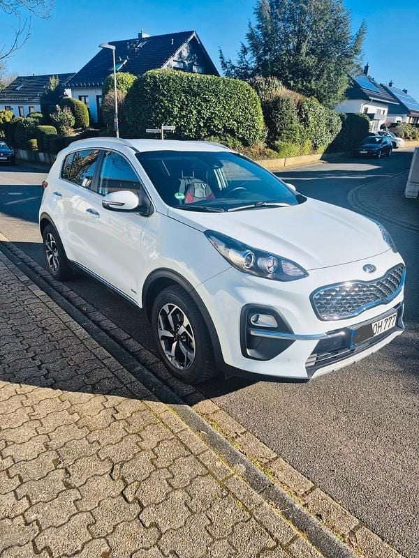 Gebraucht Kia Sportage 136 PS (100 kW) 2021 Weiß SUV