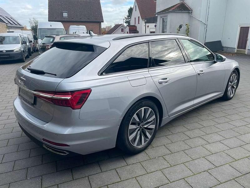 Gebraucht Audi A6 Performance 204 PS (150 kW) 2022 Florettsilber Kombi