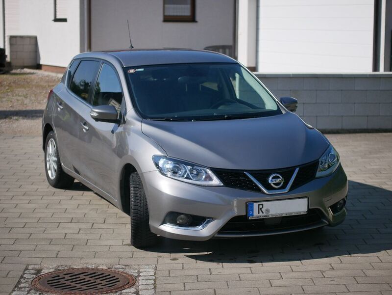 Grau Gebraucht 2017 Nissan Pulsar 360º Limousine | 12.000 € (Etwas zu teuer) - Bild 1/4