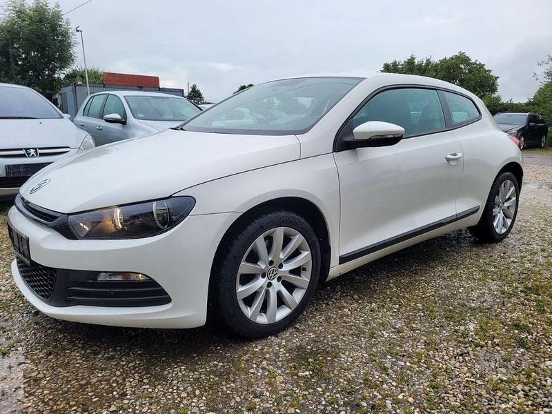 Weiß Gebraucht 2009 VW Scirocco Coupé | 3.499 € (Superpreis) - Bild 1/4