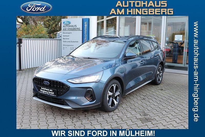 Blau Neu 2025 Ford Focus Active X Limousine | 31.490 € (Teuer) - Bild 1/4