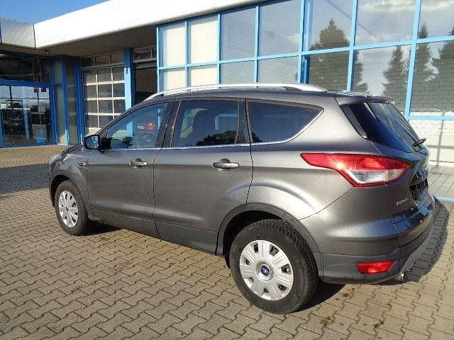Gebraucht Ford Kuga Titanium 163 PS (119 kW) 2013 Grau SUV