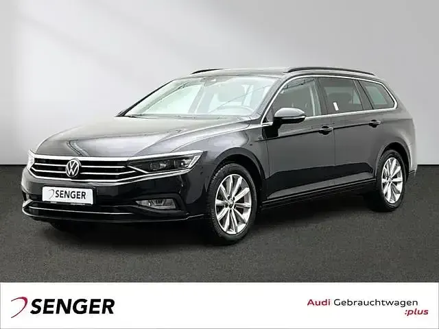 Gebraucht VW Passat Business 150 PS (110 kW) 2023 Kombi