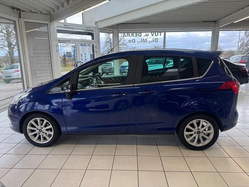 Gebraucht Ford B-MAX Titanium 105 PS (77 kW) 2017 Blau Van / Kleinbus