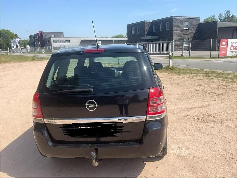 Schwarz Gebraucht 2012 Opel Zafira Van / Kleinbus | 1.800 € (Guter Preis) - Bild 1/4