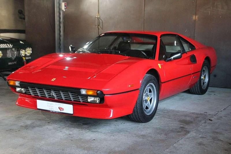Rosso corsa Gebraucht 1984 Ferrari 308 Coupé | 79.900 € - Bild 1/4