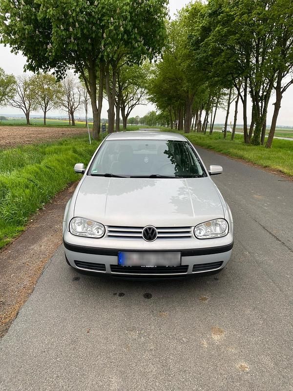 Gebraucht VW Golf III 101 PS (74 kW) 1997 Silber Limousine