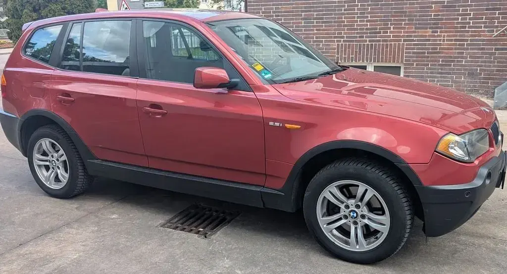 Gebraucht BMW X3 192 PS (141 kW) 2004 Rot SUV
