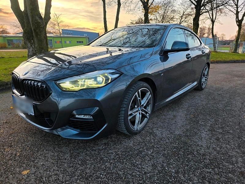 Grau Gebraucht 2020 BMW 220 M Sport Coupé | 18.800 € (Fairer Preis) - Bild 1/4
