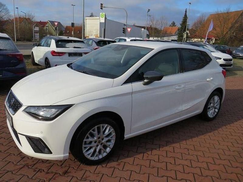 Weiss Neu 2024 Seat Ibiza Limousine | 22.990 € (Fairer Preis) - Bild 1/4