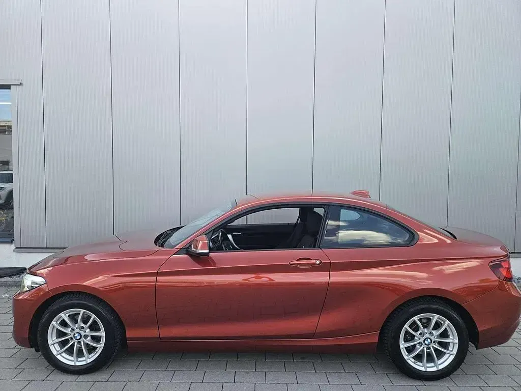 Gebraucht BMW 218 Gran Coupé Advantage 150 PS (110 kW) 2019 Sunset orange metallic Coupé