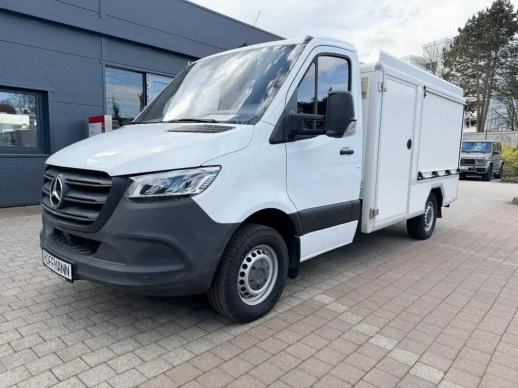 Gebraucht Mercedes Sprinter 163 PS (119 kW) 2020 Arktikweiss Van