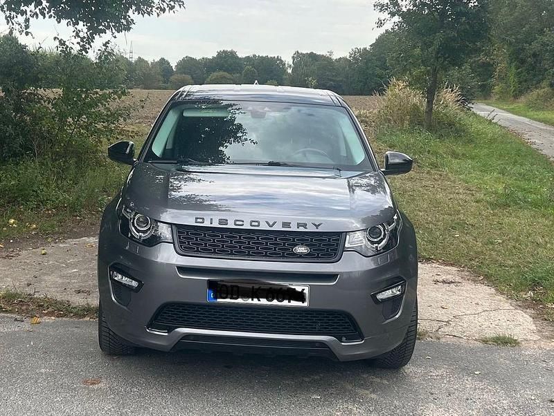 Grau Gebraucht 2013 Land Rover Discovery 4 SUV | 13.999 € - Bild 1/4