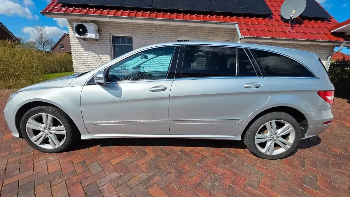 Gebraucht Mercedes R350 272 PS (200 kW) 2011 Silber Kombi