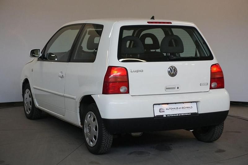 Gebraucht VW Lupo 50 PS (36 kW) 2002 Weiß Kleinwagen
