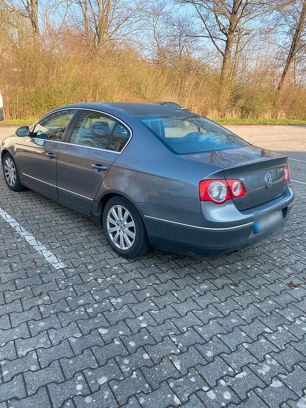 Usata VW Passat 140 CV (102 kW) 2008 Grigio Berlina