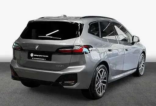 Neu BMW 220 170 PS (125 kW) 2025 Grau Coupé
