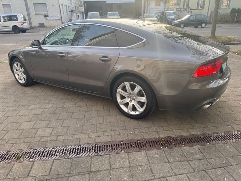 Gebraucht Audi A7 Sportback Sport 245 PS (180 kW) 2012 Grau Kleinwagen