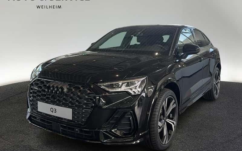 Schwarz Neu 2025 Audi Q3 Sportback S-Line SUV | 65.490 € (Teuer) - Bild 1/4