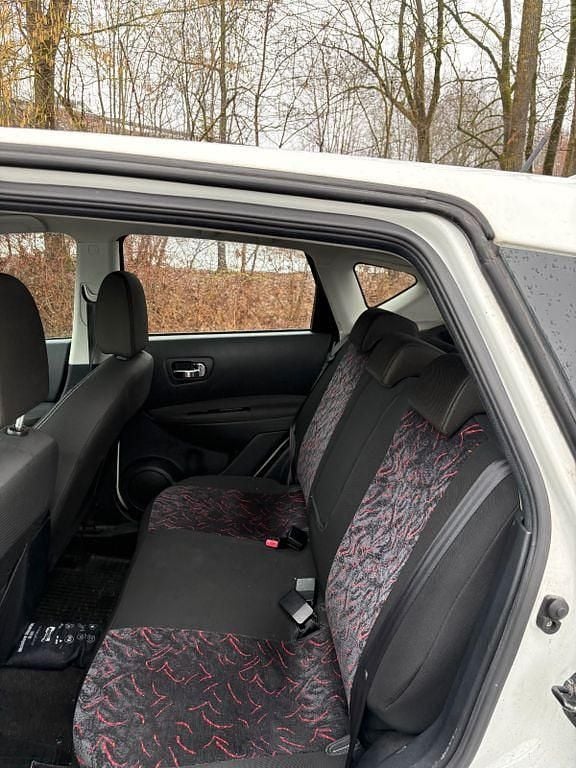 Gebraucht Nissan Qashqai Acenta 117 PS (86 kW) 2013 Weiß SUV