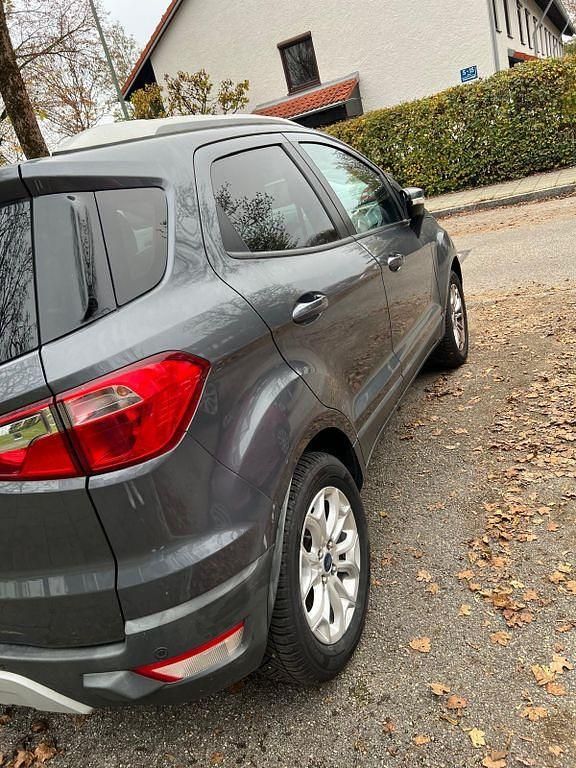Gebraucht Ford Ecosport Titanium 111 PS (81 kW) 2016 Grau SUV