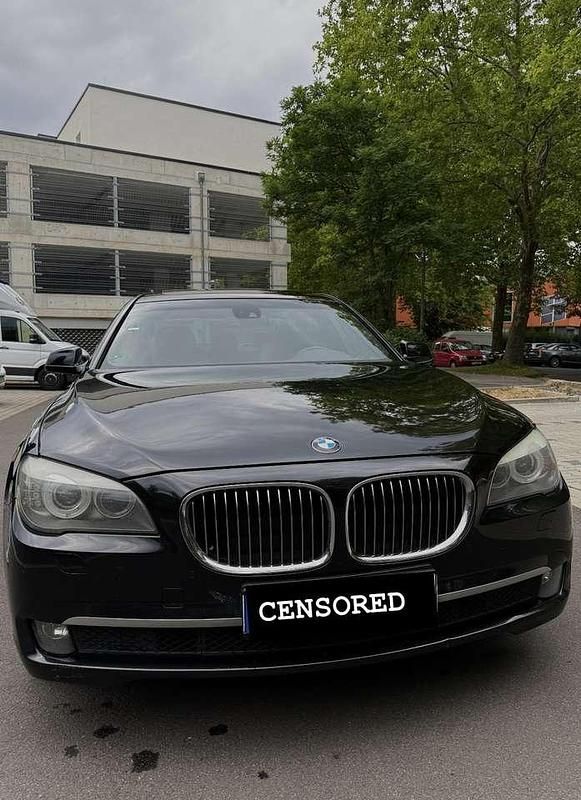 Gebraucht BMW 730 245 PS (180 kW) 2011 Limousine
