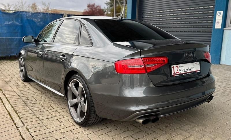 Gebraucht Audi S4 Ambiente 333 PS (244 kW) 2014 Grau Limousine