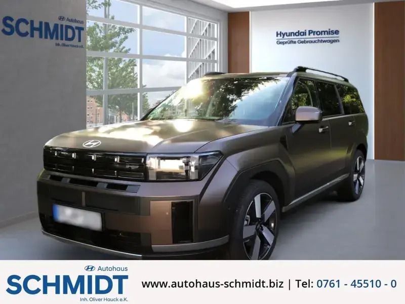 Earthy brass / mat Neu 2024 Hyundai Santa Fe Signature SUV | 55.790 € (Etwas zu teuer) - Bild 1/1