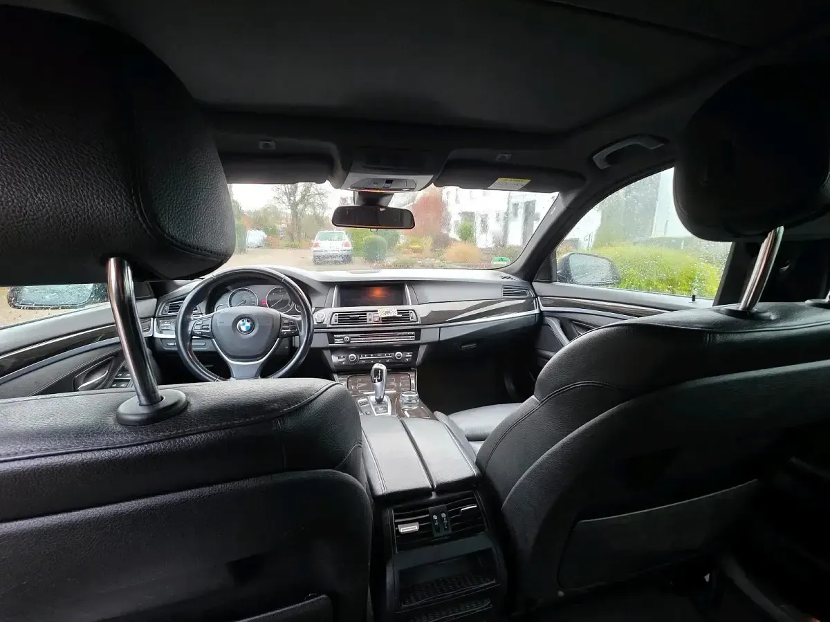Gebraucht BMW 520 190 PS (139 kW) 2016 Blau Kombi