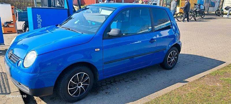 Gebraucht VW Lupo 50 PS (36 kW) 1999 Blau Kleinwagen