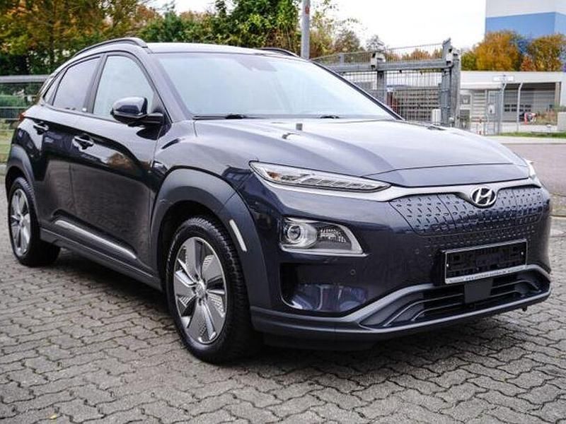 Grau Gebraucht 2020 Hyundai Kona Premium SUV | 19.990 € (Guter Preis) - Bild 1/4