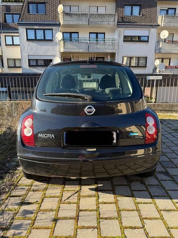 Gebraucht Nissan Micra 68 PS (50 kW) 2010 Schwarz Kleinwagen