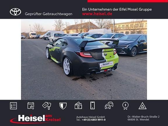 Gebraucht Toyota GR86 Basis 235 PS (172 kW) 2022 Crystal black silicia Coupé