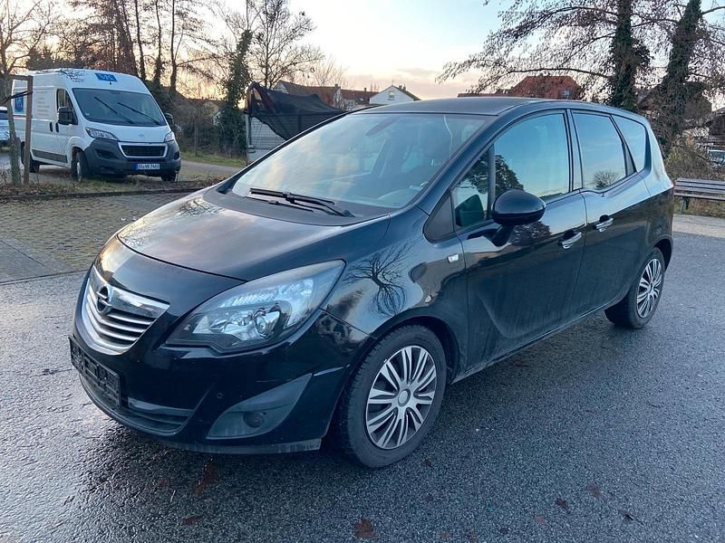 Gebraucht Opel Meriva 101 PS (74 kW) 2010 Schwarz Van / Kleinbus