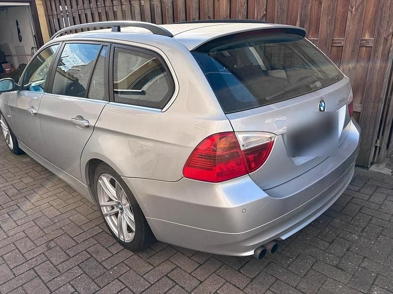 Używany BMW 325 197 KM (144 kW) 2006 Srebrny Kombi