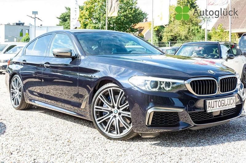 Carbonschwarz Gebraucht 2017 BMW 550 Limousine | 36.990 € (Fairer Preis) - Bild 1/4