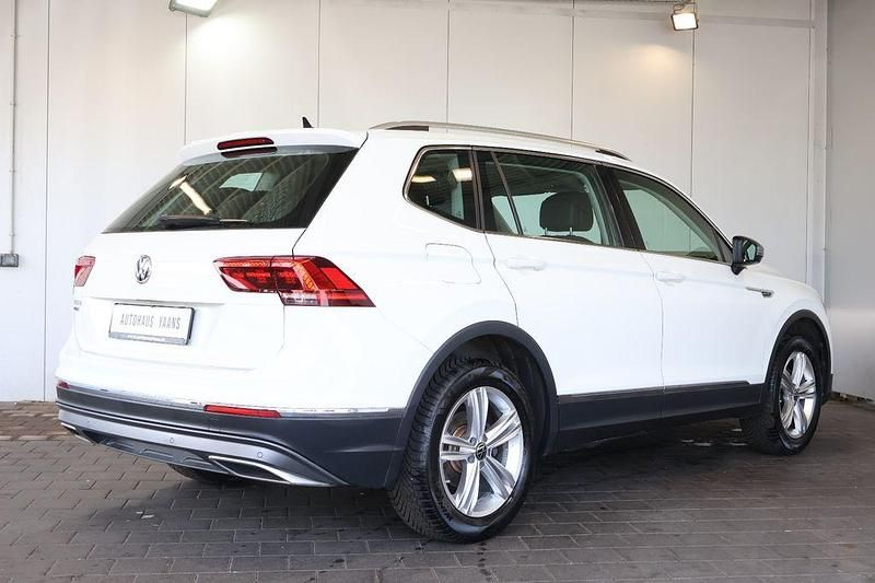 Second-hand VW Tiguan Allspace Highline 150 CP (110 kW) 2021 Alb SUV