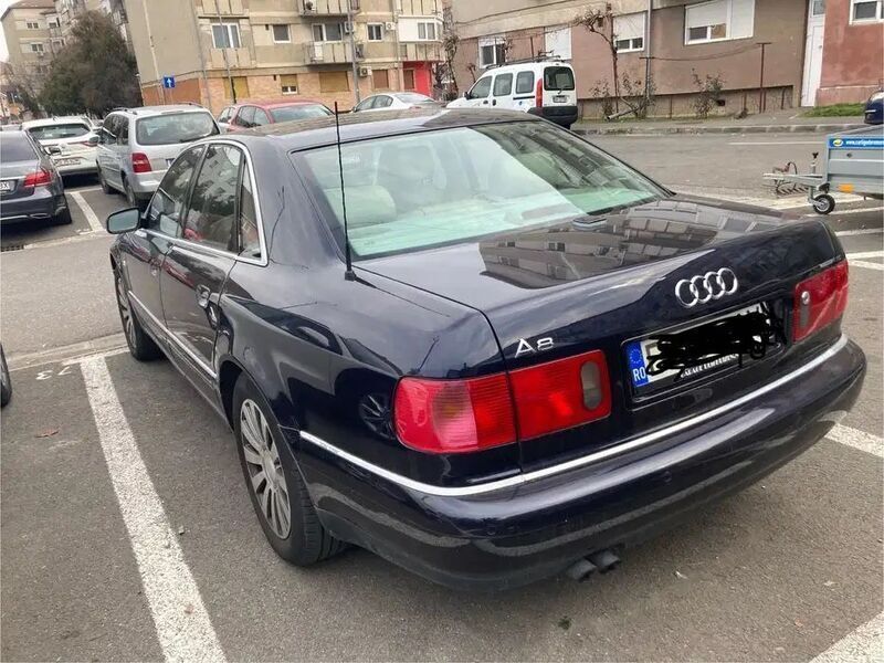 Gebraucht Audi A8 Sport 193 PS (141 kW) 2001 Blau Limousine