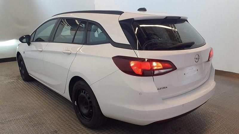 Gebraucht Opel Astra 105 PS (77 kW) 2021 Weiß Kombi