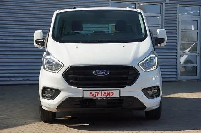 Second-hand Ford Transit Custom 131 CP (96 kW) 2023 Alb Monovolum