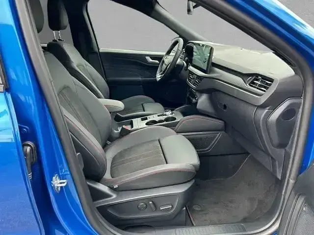 Gebraucht Ford Kuga ST-Line X 182 PS (133 kW) 2024 Blau SUV