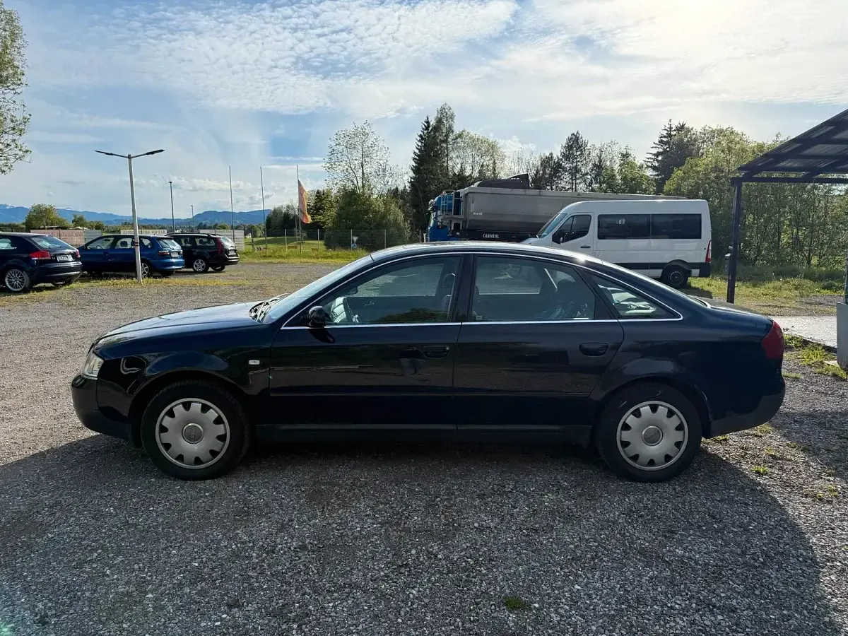 Gebraucht Audi A6 116 PS (85 kW) 2000 Schwarz Limousine